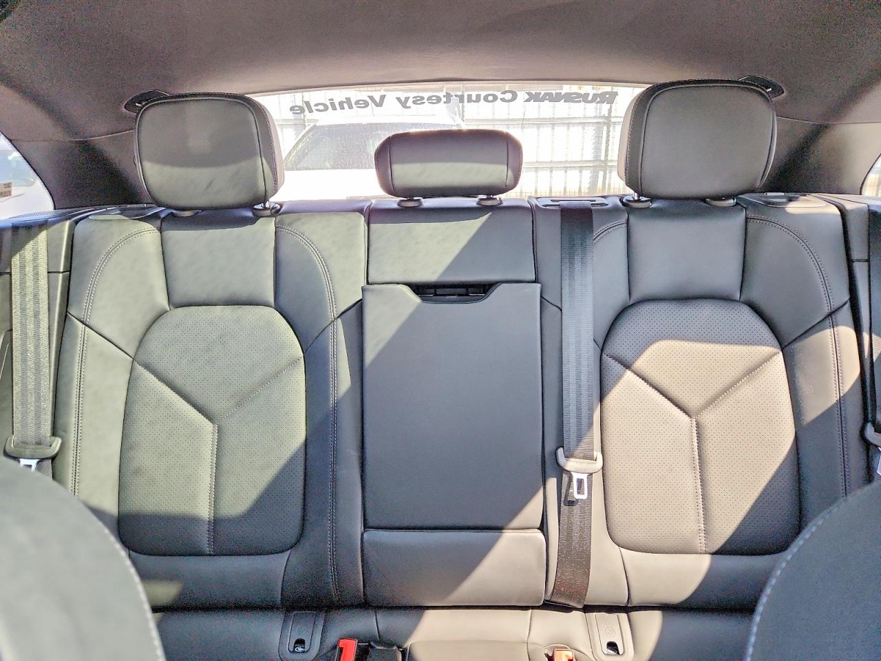 2026 PORSCHE MACAN Macan, Macan T