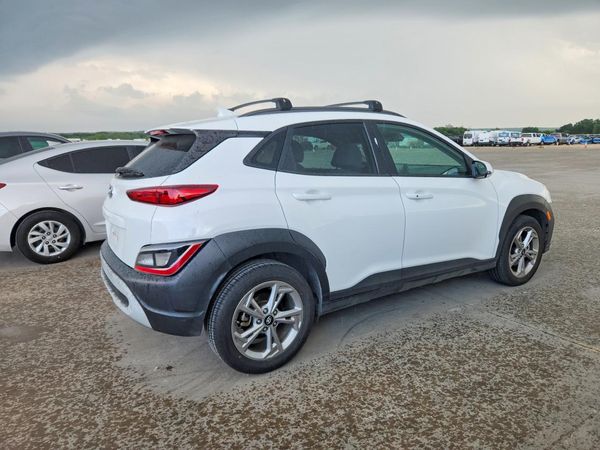 2022 HYUNDAI KONA