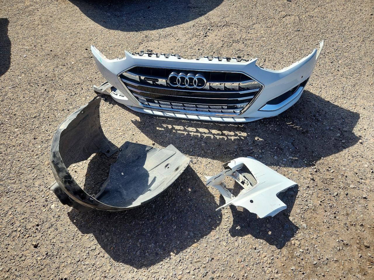 2023 AUDI A4 quattro Premium