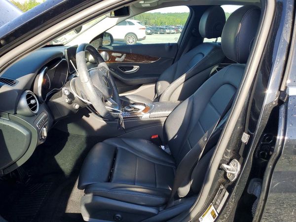 2017 MERCEDES-BENZ C C300