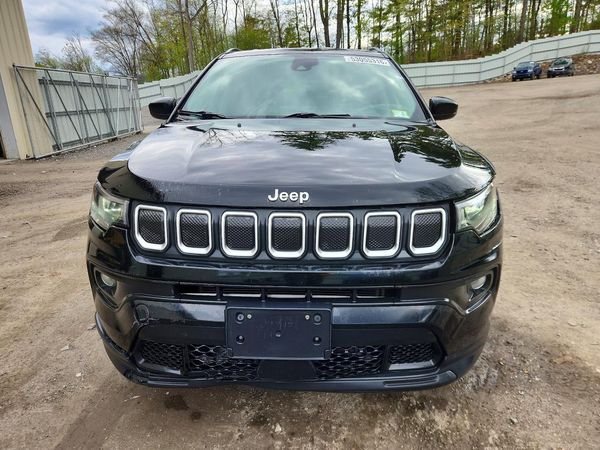 2022 JEEP COMPASS