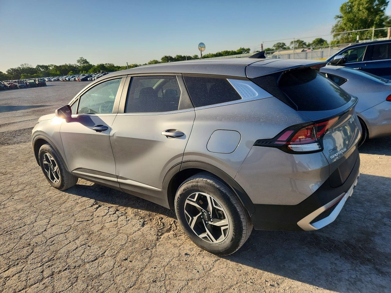 2024 KIA SPORTAGE LX