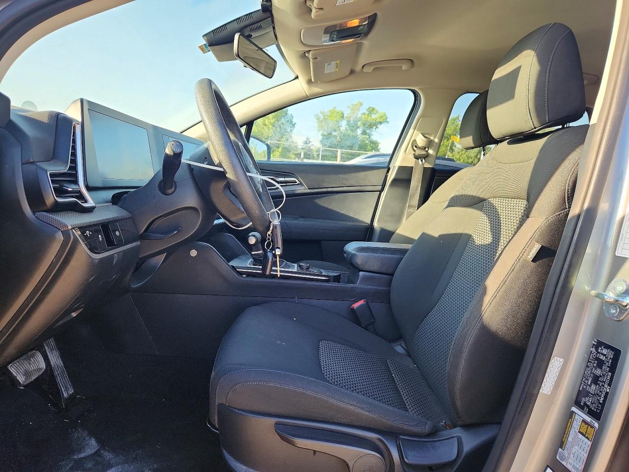 2024 KIA SPORTAGE LX