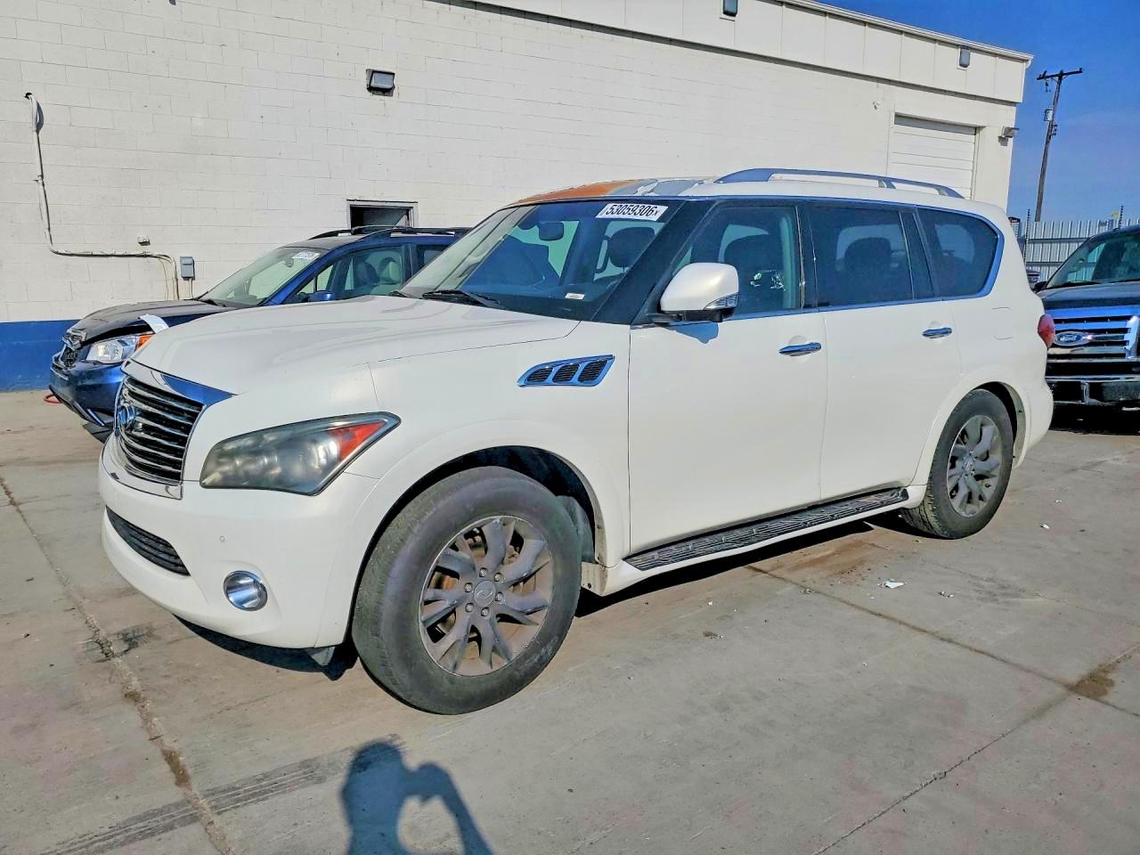 2012 INFINITI QX56 — Front 3/4