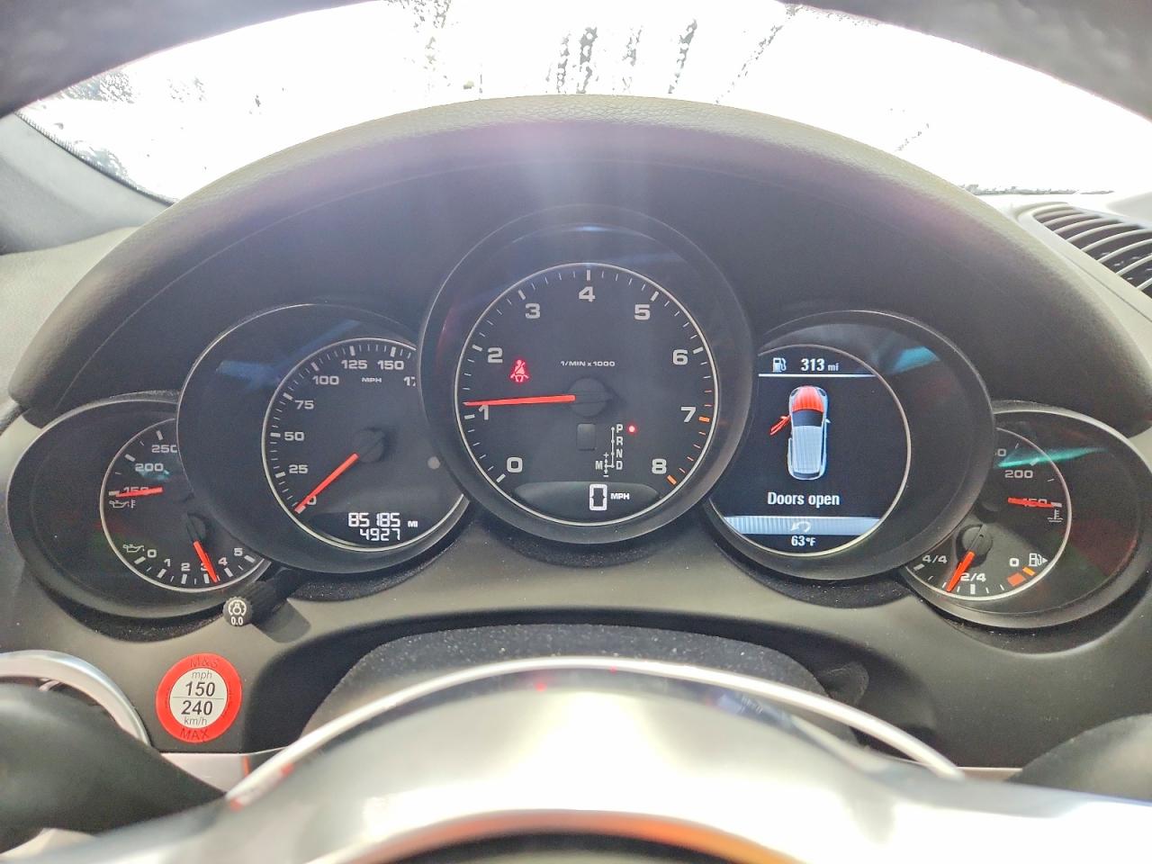 2017 PORSCHE CAYENNE