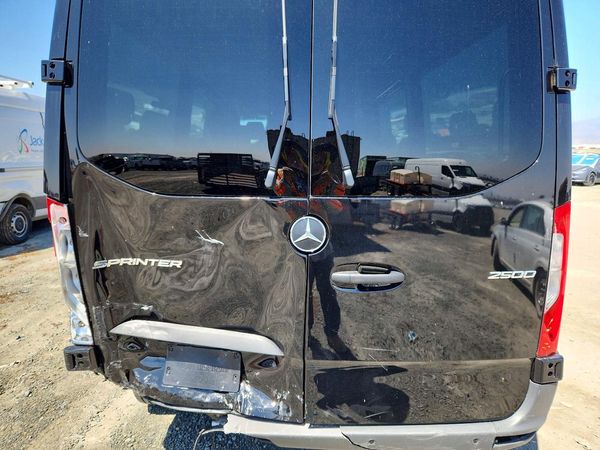 2025 MERCEDES-BENZ SPRINTER 2500