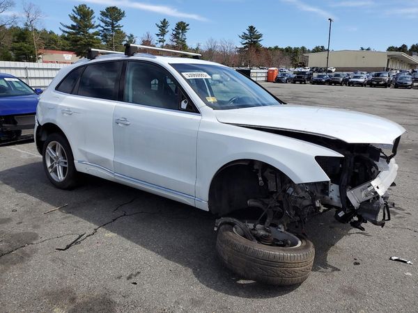 2017 AUDI Q5 quattro Premium Plus