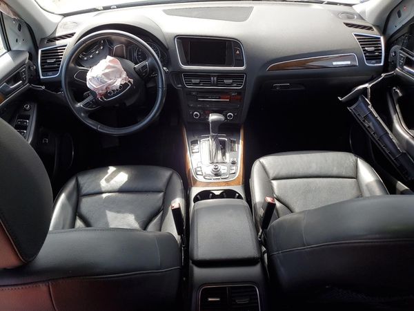 2017 AUDI Q5 quattro Premium Plus