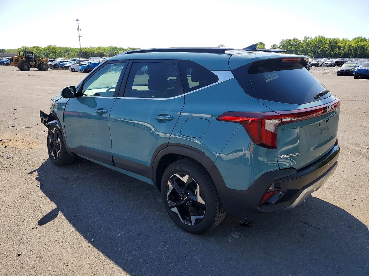 2024 KIA SELTOS EX