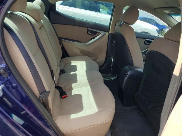 2014 HYUNDAI ELANTRA