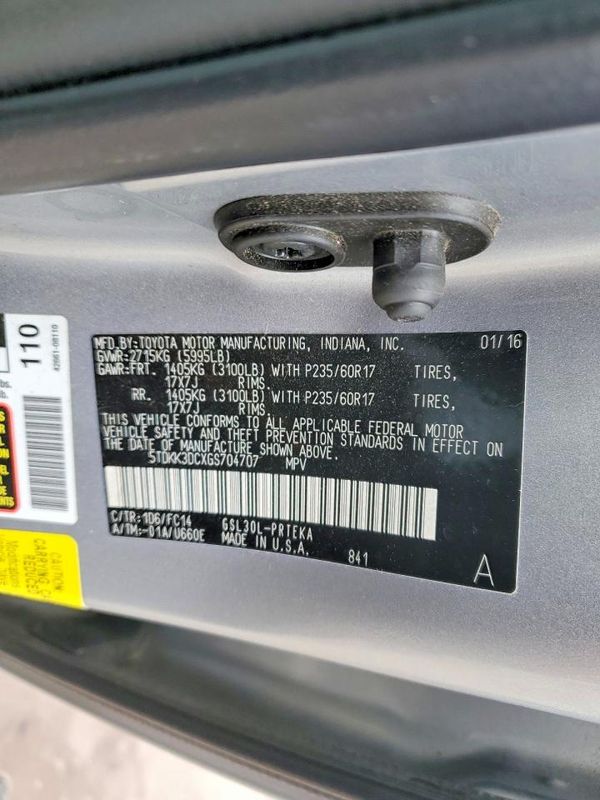 2016 TOYOTA SIENNA