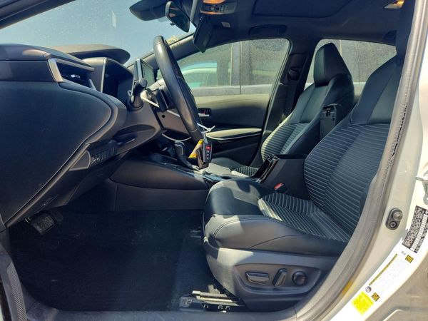 2020 TOYOTA COROLLA XSE