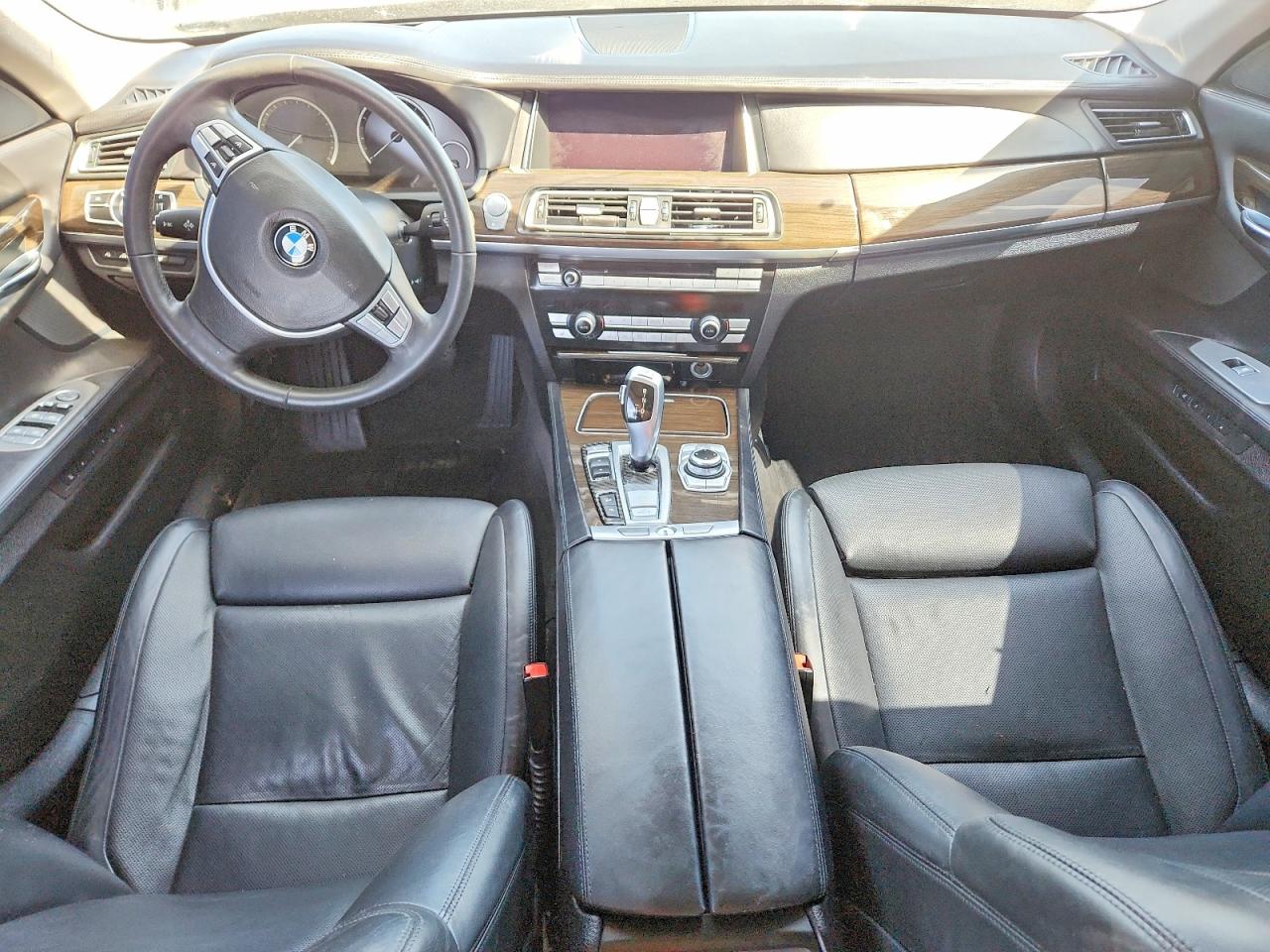 2013 BMW 750