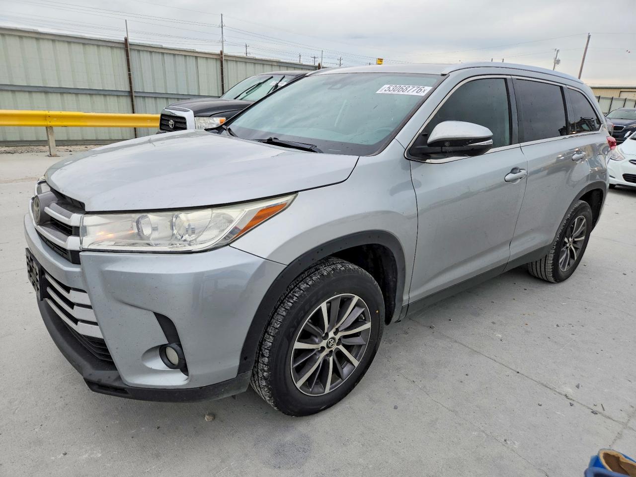 2019 TOYOTA HIGHLANDER SE/XLE