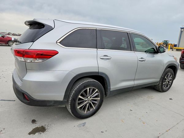 2019 TOYOTA HIGHLANDER SE/XLE