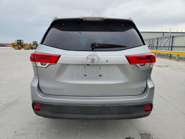 2019 TOYOTA HIGHLANDER SE/XLE