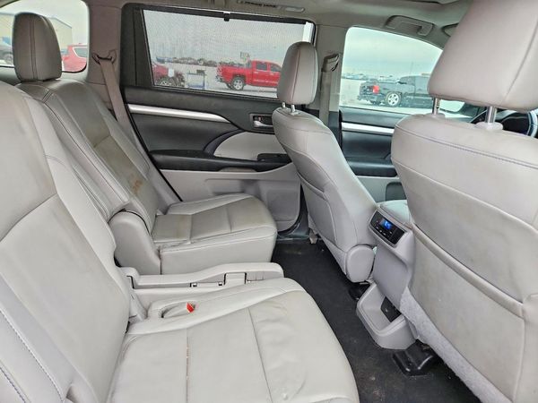 2019 TOYOTA HIGHLANDER SE/XLE