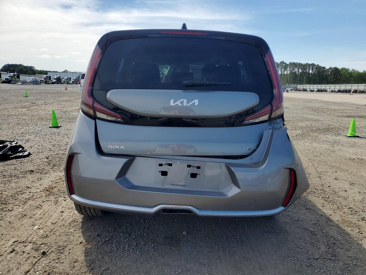 2023 KIA SOUL GT Line