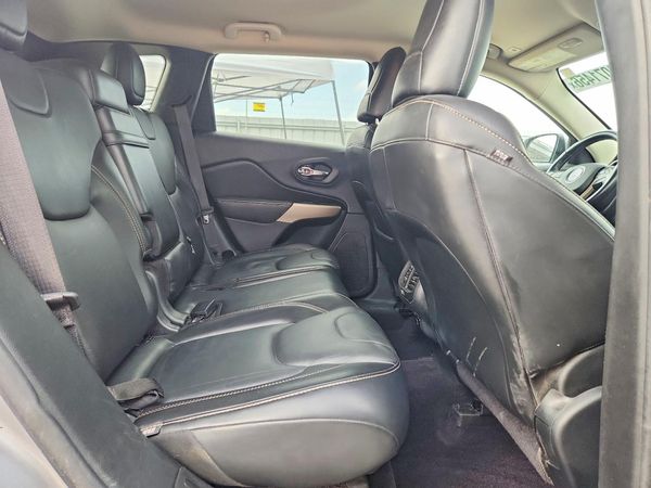 2018 JEEP CHEROKEE LIMITED FWD
