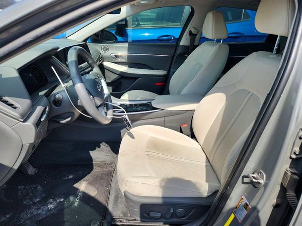 2023 HYUNDAI SONATA