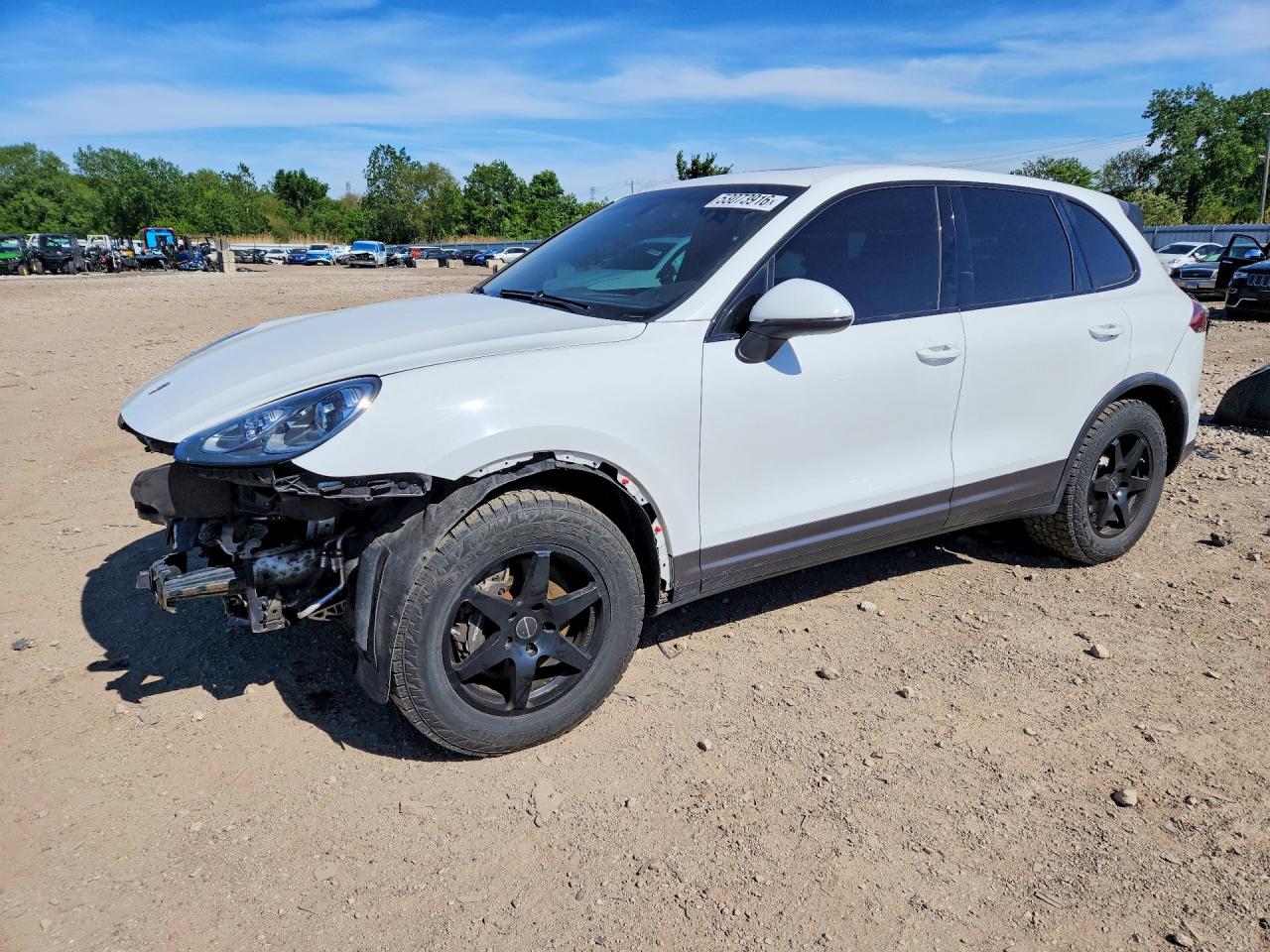 2016 PORSCHE CAYENNE