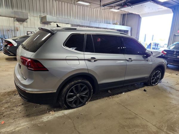2022 VOLKSWAGEN TIGUAN