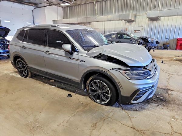 2022 VOLKSWAGEN TIGUAN