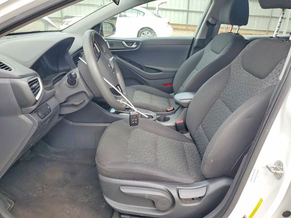 2017 HYUNDAI IONIQ