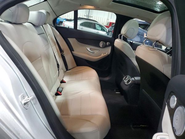 2016 MERCEDES-BENZ C C300-4M