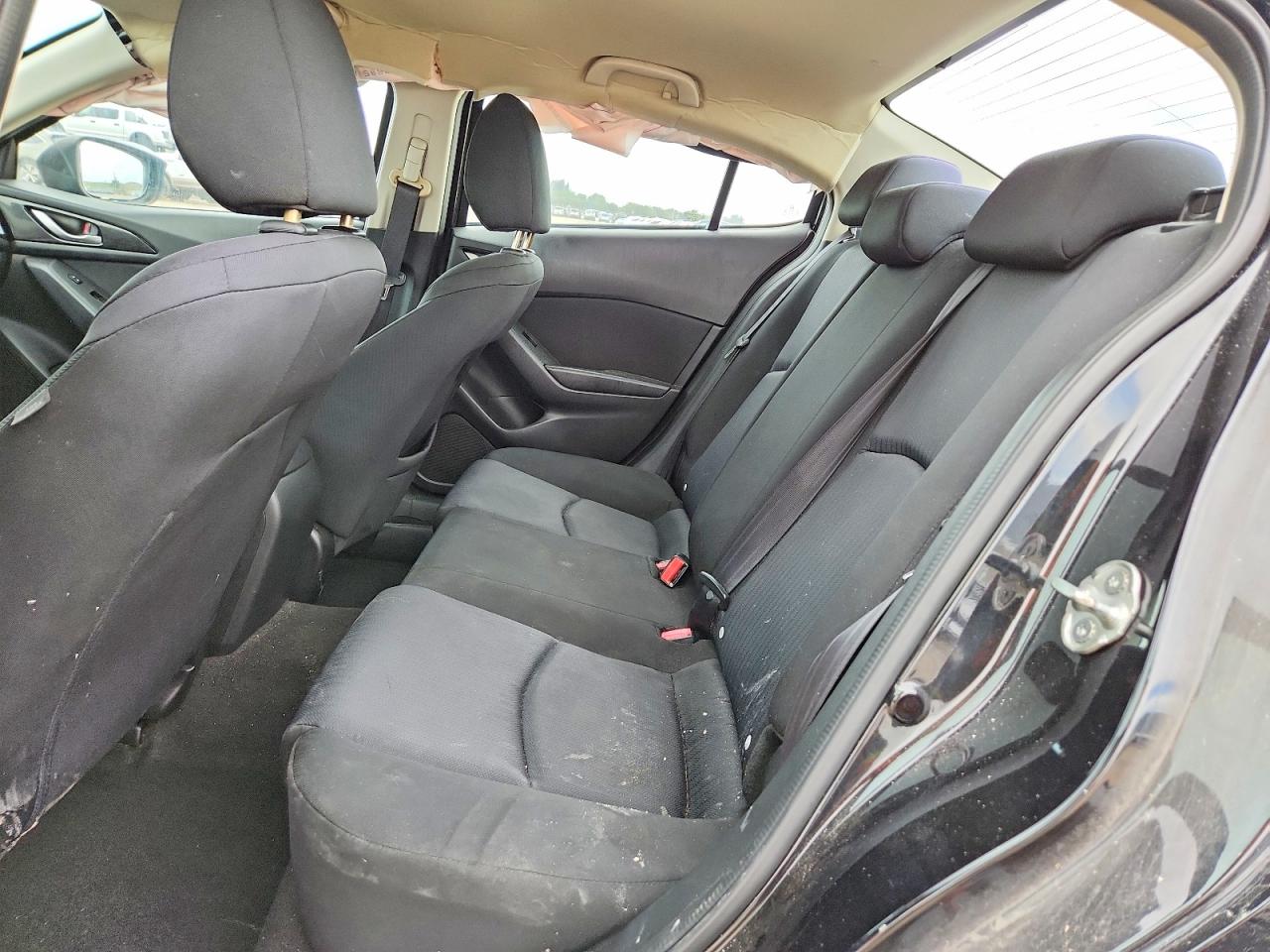 2015 MAZDA 3 Sport/GX
