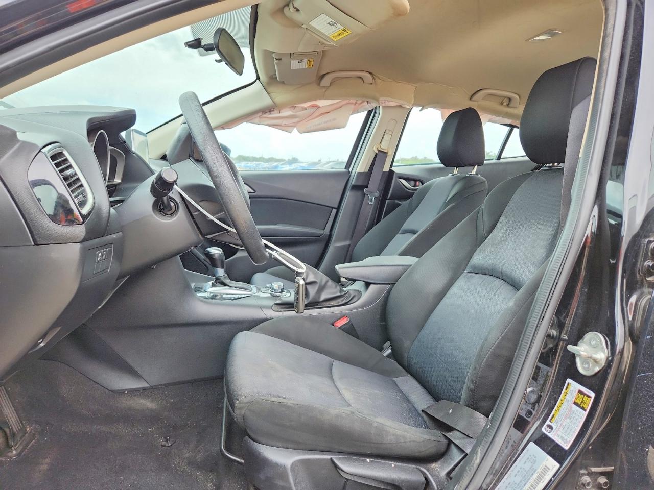 2015 MAZDA 3 Sport/GX