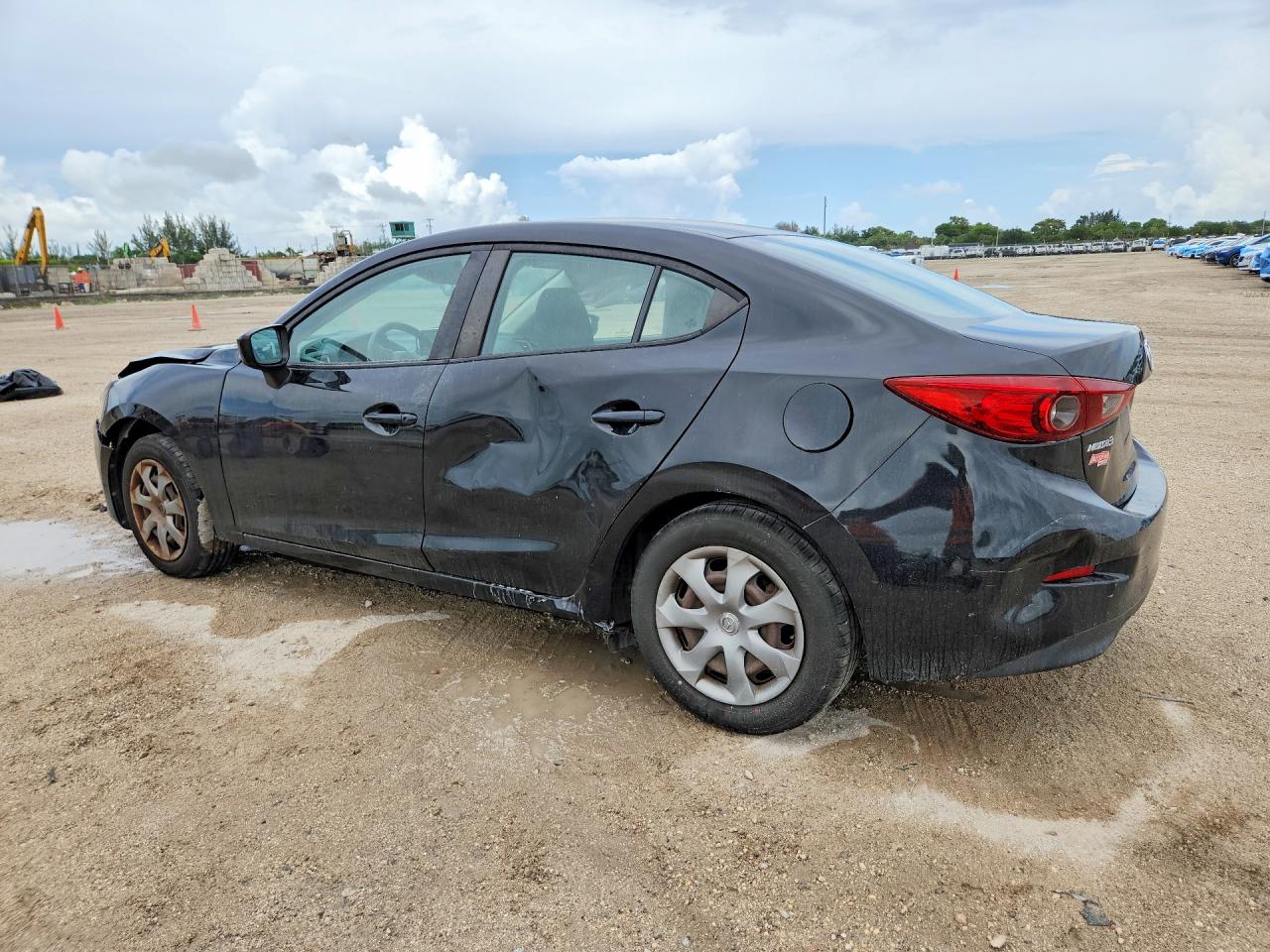 2015 MAZDA 3 Sport/GX