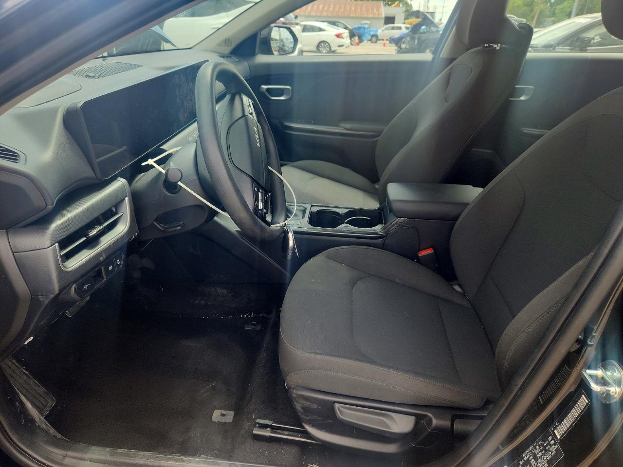 2026 KIA K4 LX, LXS
