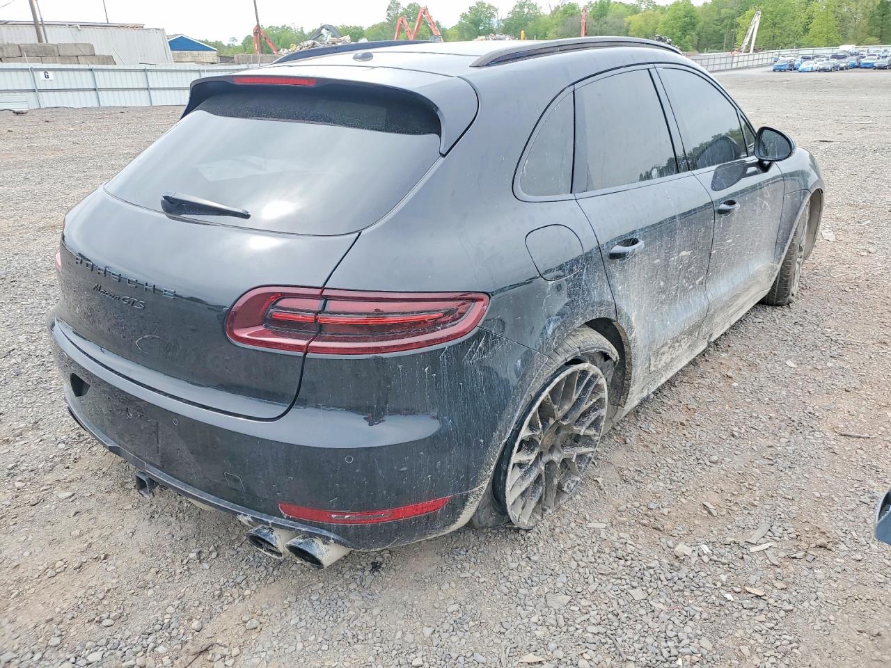 2017 PORSCHE MACAN