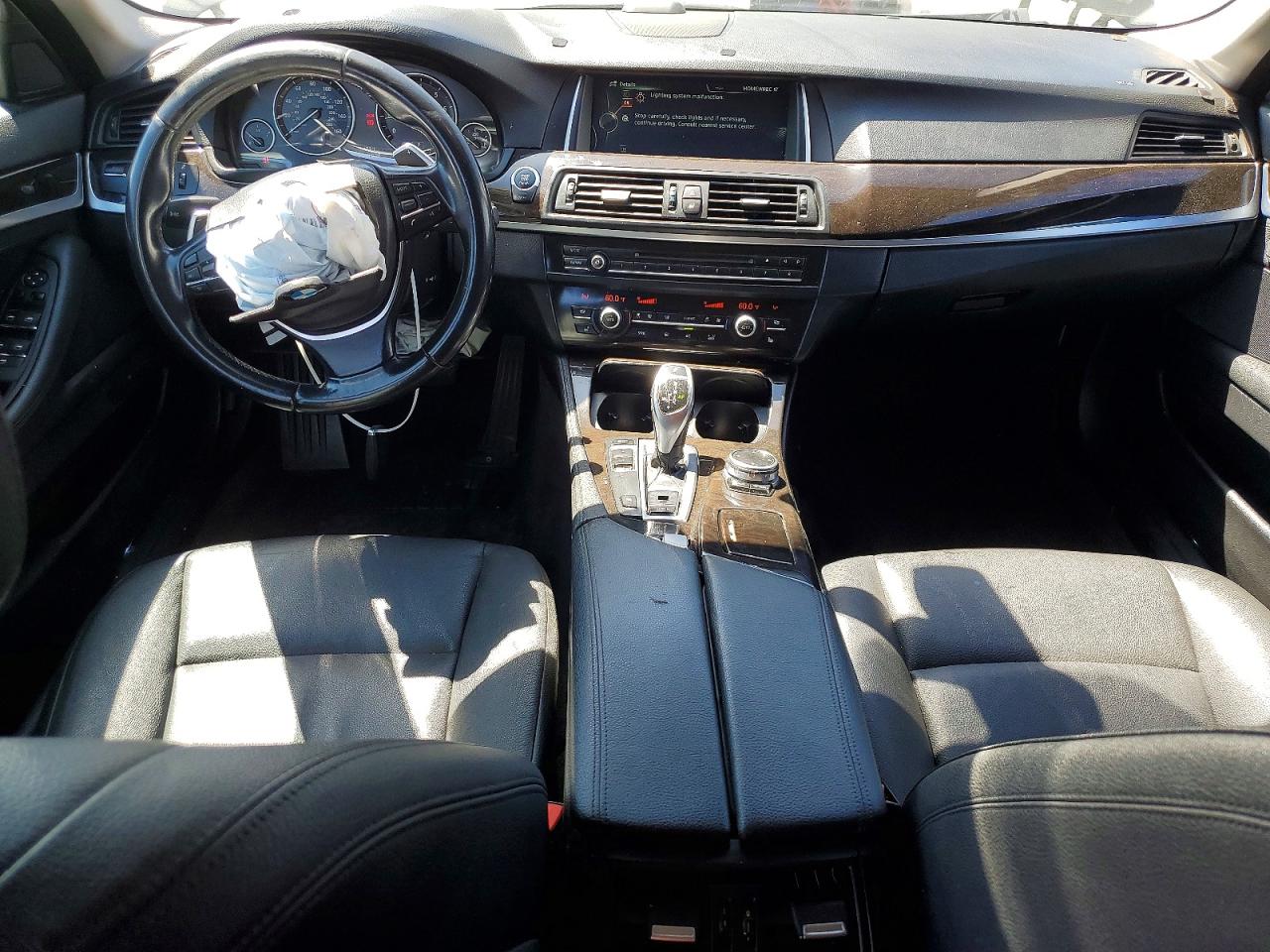 2016 BMW 528