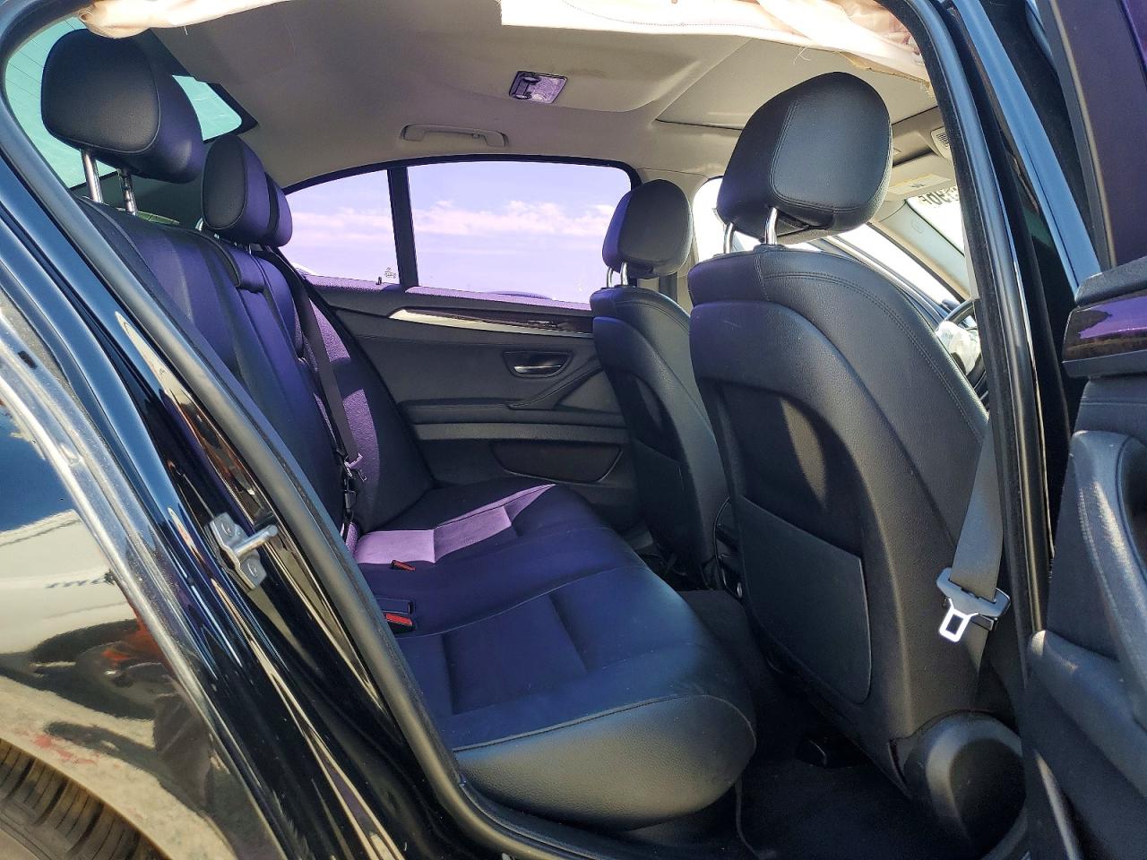 2016 BMW 528