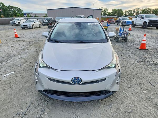 2017 TOYOTA PRIUS