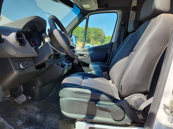 2025 MERCEDES-BENZ SPRINTER