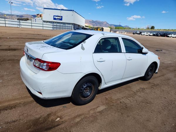 2013 TOYOTA COROLLA