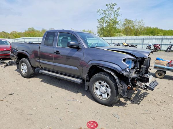 2020 TOYOTA TACOMA SR5