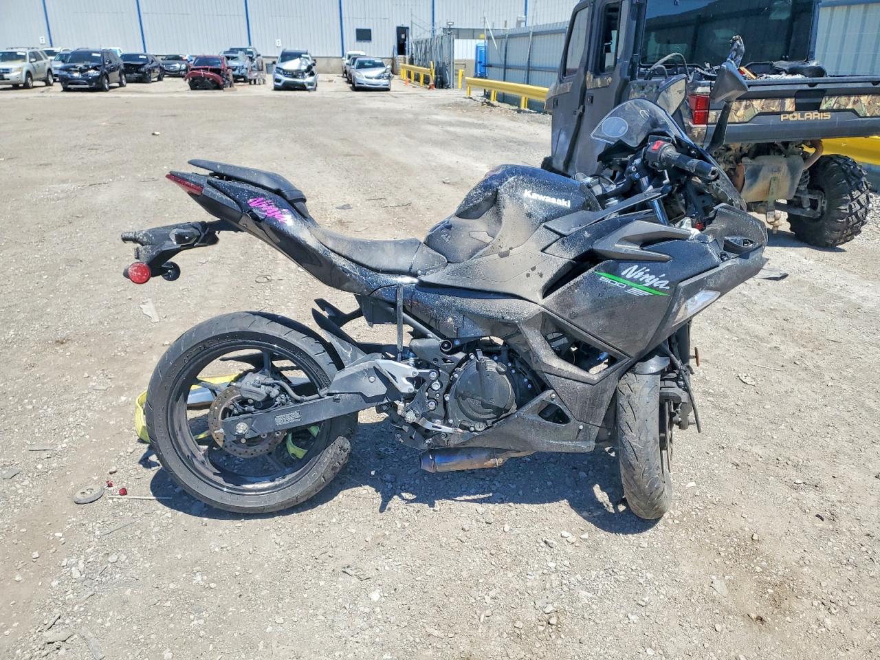 2024 KAWASAKI NINJA 500