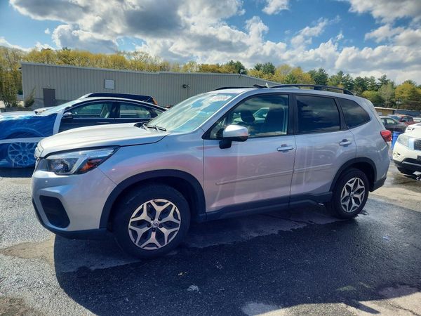 2021 SUBARU FORESTER