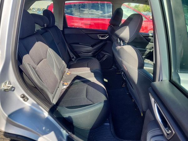 2021 SUBARU FORESTER