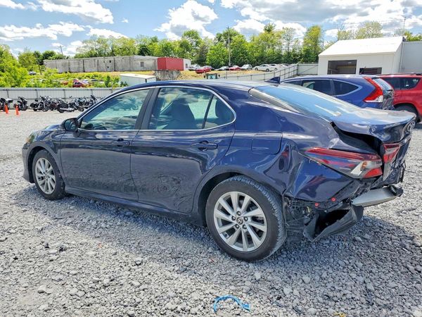 2021 TOYOTA CAMRY LE + Convenient Pkg