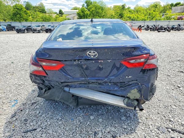 2021 TOYOTA CAMRY LE + Convenient Pkg
