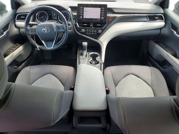 2021 TOYOTA CAMRY LE + Convenient Pkg