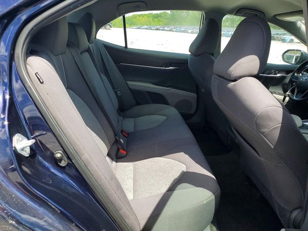 2021 TOYOTA CAMRY LE + Convenient Pkg