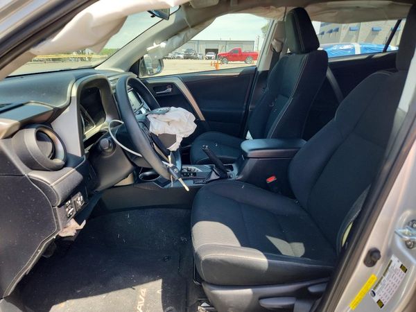 2015 TOYOTA RAV4 XLE (M Grade)
