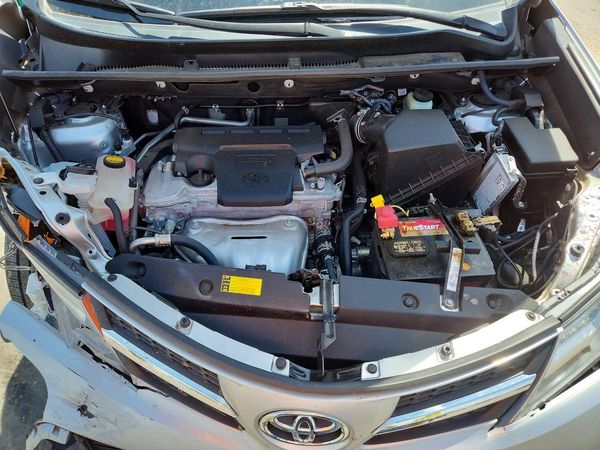 2015 TOYOTA RAV4 XLE (M Grade)