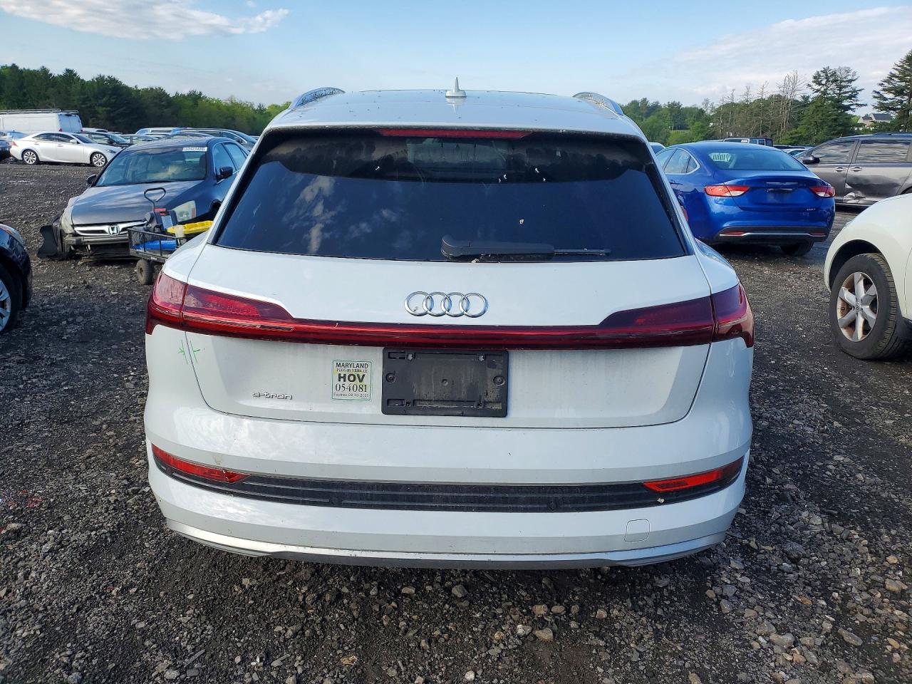2019 AUDI E-TRON e-tron quattro Prestige